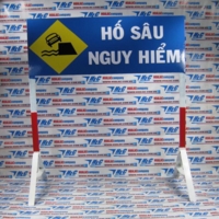 Hố sâu nguy hiểm 